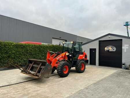 Radlader 2019 Kubota R 082 (3)