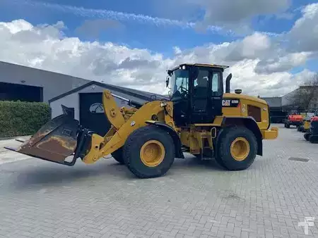 Wielladers 2017 Caterpillar 926M (13)