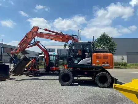 Bæltegraver 2020 Hitachi ZX 135 US-6 (19)