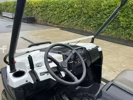 Dúmpers rígidos 2013 Bobcat 3400 D (5)