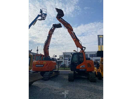 Escavadora de rastos 2017 Doosan DX140 LCR-5 (12)