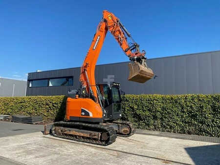 Escavadora de rastos 2017 Doosan DX140 LCR-5 (28)