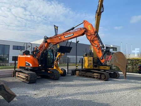 Escavadora de rastos 2017 Doosan DX140 LCR-5 (5)