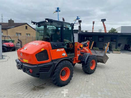 Wielladers 2022 Kubota R 070 (1)