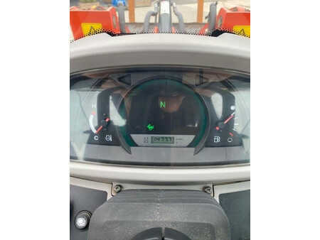 Wielladers 2022 Kubota R 070 (11)