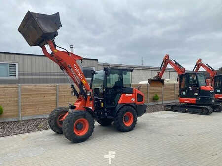 Wielladers 2022 Kubota R 070 (15)