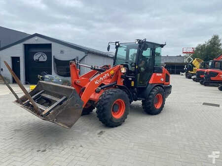 Wielladers 2022 Kubota R 070 (4)
