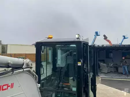 Minibagry 2019 Takeuchi TB 23 R (17)