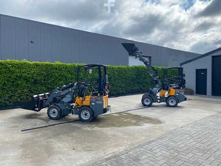 Kompaktlader 2019 SHERPA 100 ECO (12)