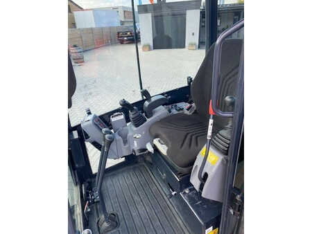 Minibagger 2024 Kubota KX 019-4 (10)