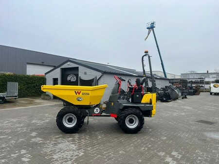 Zalomené klouby-dampry  2025 Wacker Neuson DW 30 (1)