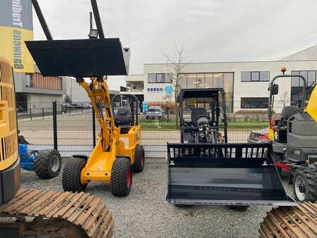 Nivelohjatut dumpperit 2025 Wacker Neuson DW 30 (16)