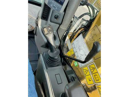 Hydraulic Excavators 2018 Caterpillar 315FL CR (18)