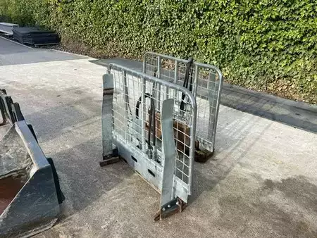 Hjullaster 2018 Knikmops KM 100 (26)