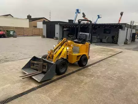 Hjullaster 2018 Knikmops KM 100 (5)