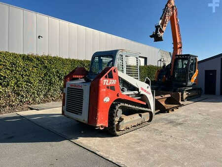 Hjullæsser 2011 Takeuchi TL 230 (5)