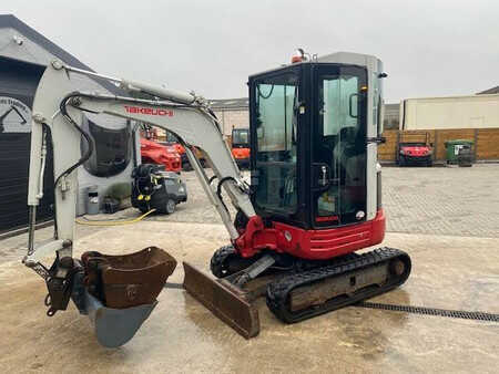 Mini excavadoras 2019 Takeuchi TB 23 R (1)