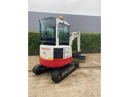 Mini excavadoras 2019 Takeuchi TB 23 R (9)
