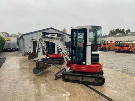 Mini excavadoras 2019 Takeuchi TB 23 R (1)