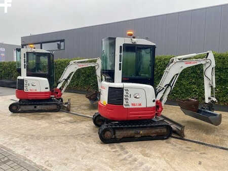 Mini excavadoras 2019 Takeuchi TB 23 R (7)
