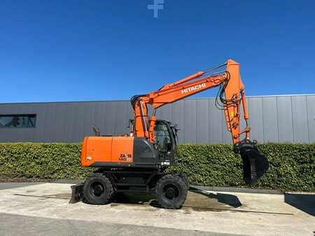 Mobilní bagry 2015 Hitachi 140W-5B (3)