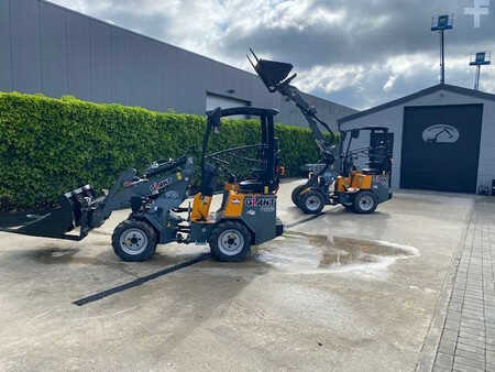 Kolové nakladače 2024 Giant G 1200 (10)