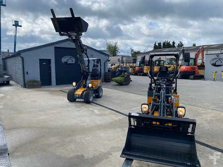 Kolové nakladače 2024 Giant G 1200 (12)