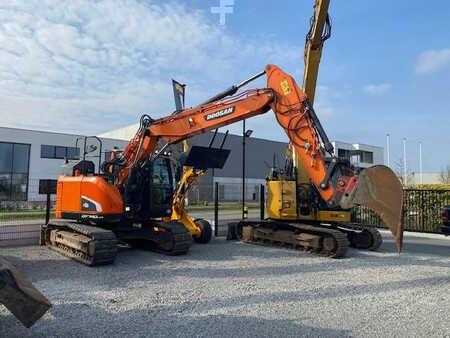 Korečková rýpadla 2017 Doosan DX140LCR-5 (2)