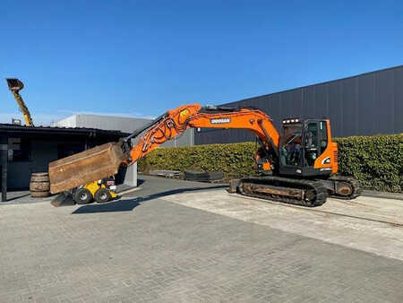 Escavadora de rastos 2017 Doosan DX140LCR-5 (35)