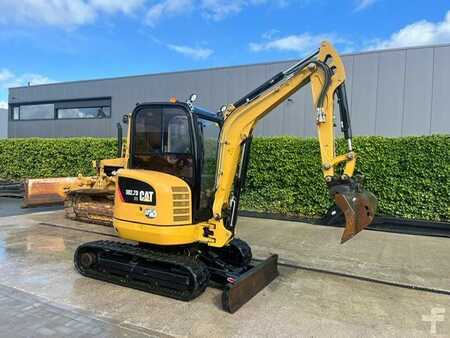 Caterpillar 302.7 D CR