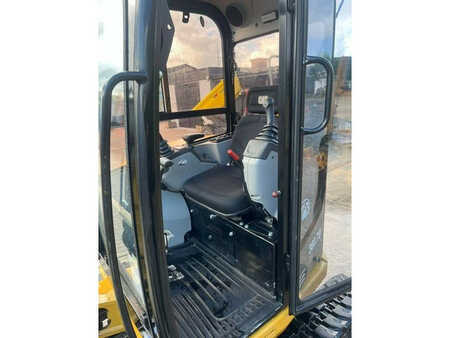 Caterpillar 302.7 D CR