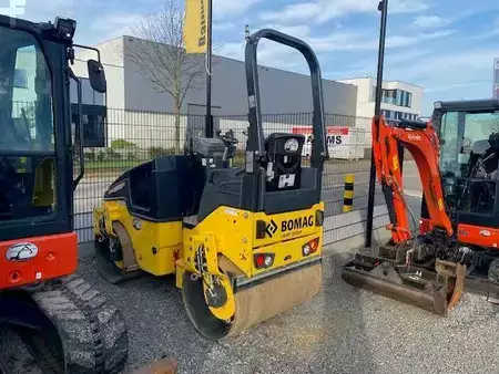 Asphalt compactors (tandem) 2020 Caterpillar CB 1.7 (12)