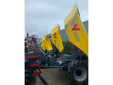 Knikdumpers 2026 Wacker Neuson DW 30 (11)
