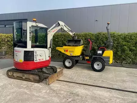 Minigraver 2019 Takeuchi TB 23 R (5)