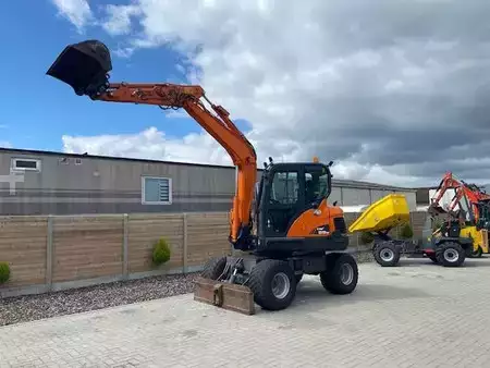 Pyöräkaivinkoneet  2015 Doosan DX 55 W (21)