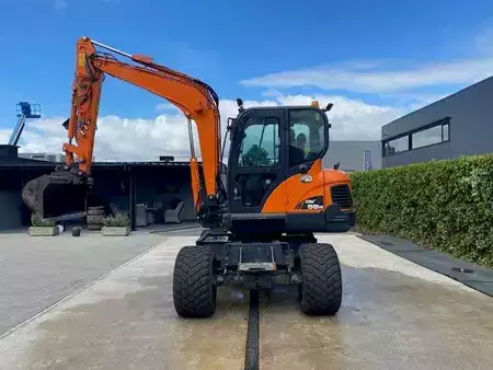 Pyöräkaivinkoneet  2015 Doosan DX 55 W (24)