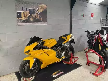 Zalomené klouby-dampry  2020 Ducati 748R (11)
