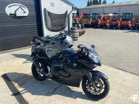 Zalomené klouby-dampry  2020 Ducati 748R (8)