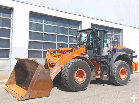 Wheel Loaders 2017 Hitachi ZW250-6 (3)