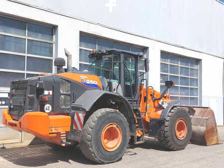 Wheel Loaders 2017 Hitachi ZW250-6 (7)