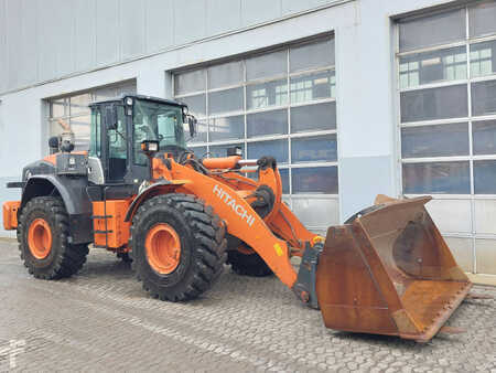 Hitachi ZW220-6 High Lift