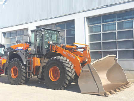 Kerekes rakodó 2020 Hitachi ZW310-6 (4)