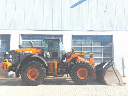 Kerekes rakodó 2020 Hitachi ZW310-6 (5)