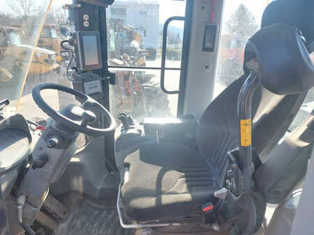 Kerekes rakodó 2020 Hitachi ZW310-6 (7)