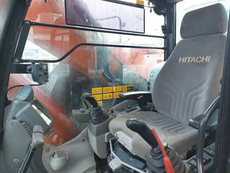 Telakaivinkoneet  2015 Hitachi ZX225USLC-5 (15)