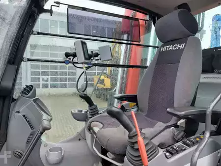 Purkukaivinkoneet 2016 Hitachi KTEG KMC400-6 (13)