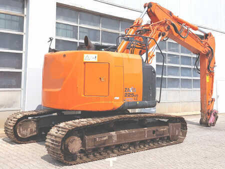 Kedjegraver 2016 Hitachi ZX225USLC-5 (7)
