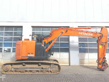 Hitachi ZX225USLC-6