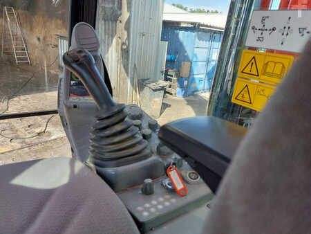 Beltegraver 2017 Hitachi KTEG KLS400-6 (13)