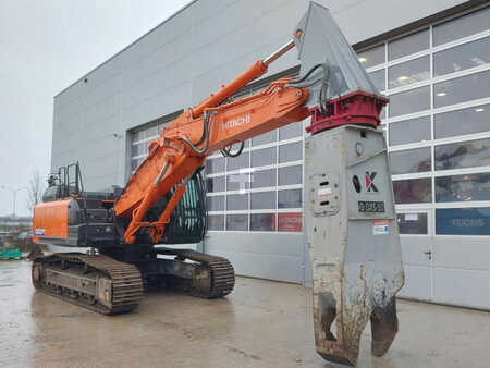 Hitachi ZX300LCN-6 +Demarec DXS-50